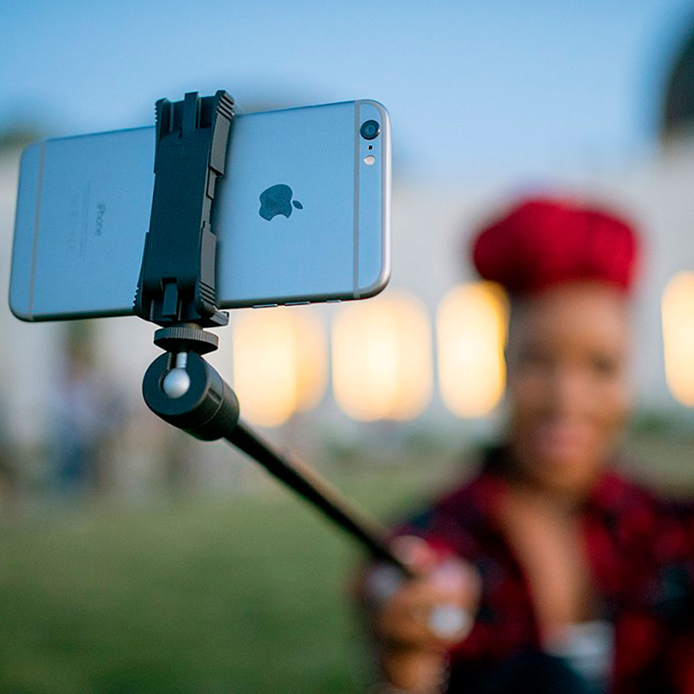 IK Multimedia iKlip Grip El soporte multifunacional de video cámara de smartphone con obturador Bluetooth - Imagen 5
